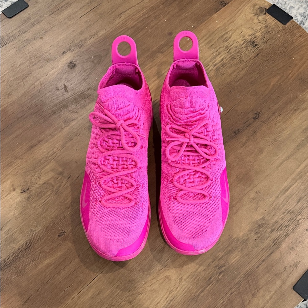 Nike Men's Pink Athletic Shoes